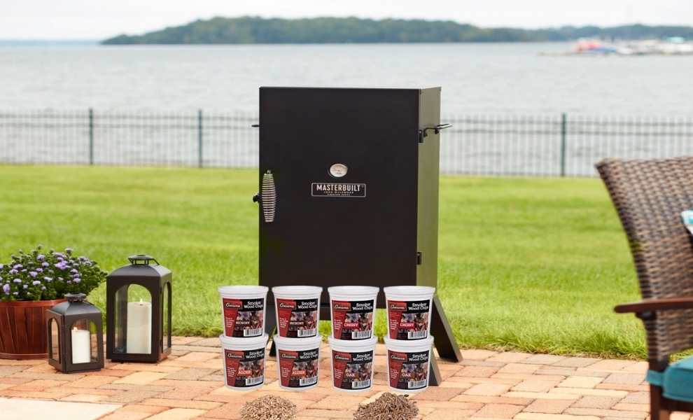 how much wood chips for masterbuilt electric smoker