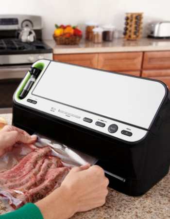 FoodSaver 2-in-1 Consistent Vacuum Sealer