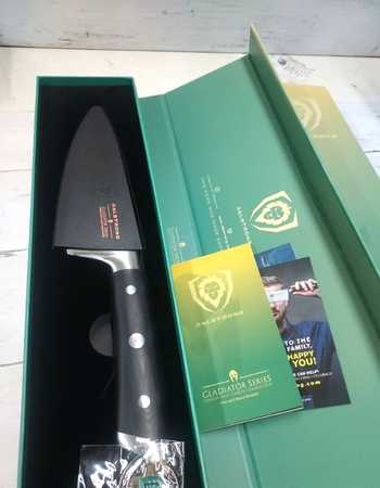 dalstrong chef knife