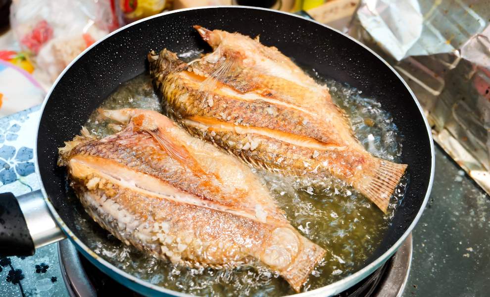can you reuse oil after frying fish