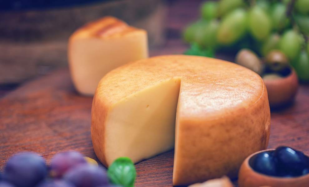 how to store smoked cheese