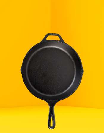 Lodge Versatile Pre-Seasoned Skillet